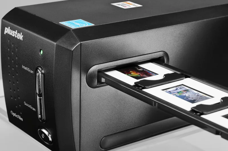 Plustek ​OpticFilm 8200i Ai Negative Film Scanner & Slide Scanner
