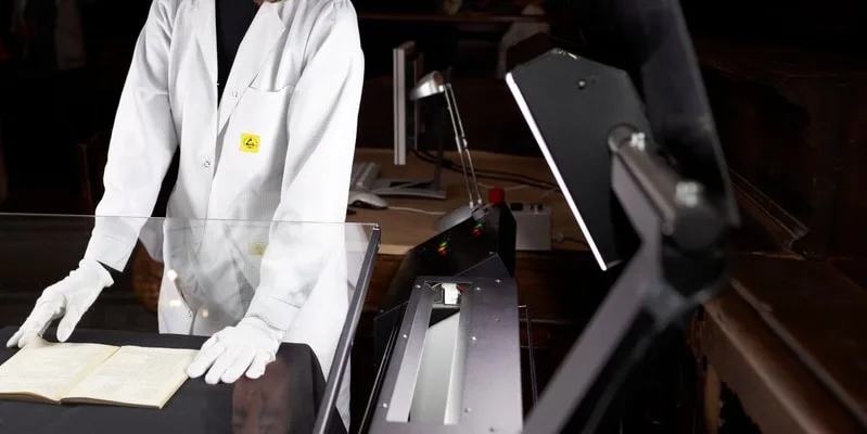 Business Card Scanning and Data Capture Services